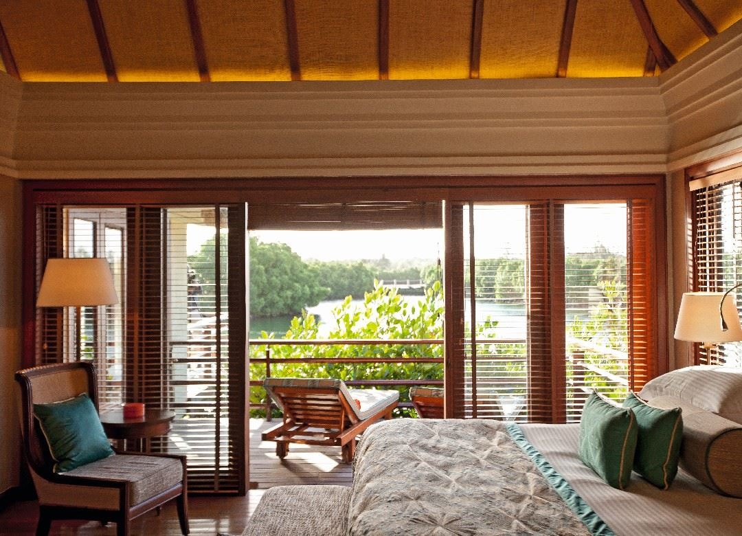 rooms-junior-suite-on-stilts