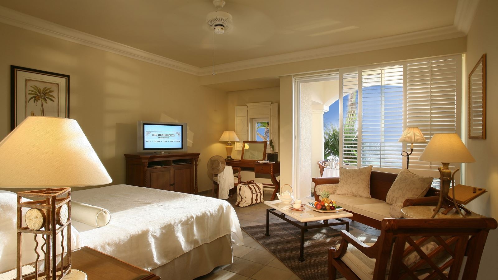 rooms-colonial-ocean-front-room