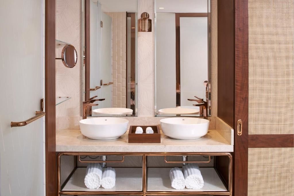 rooms-ocean-sky-junior-suite