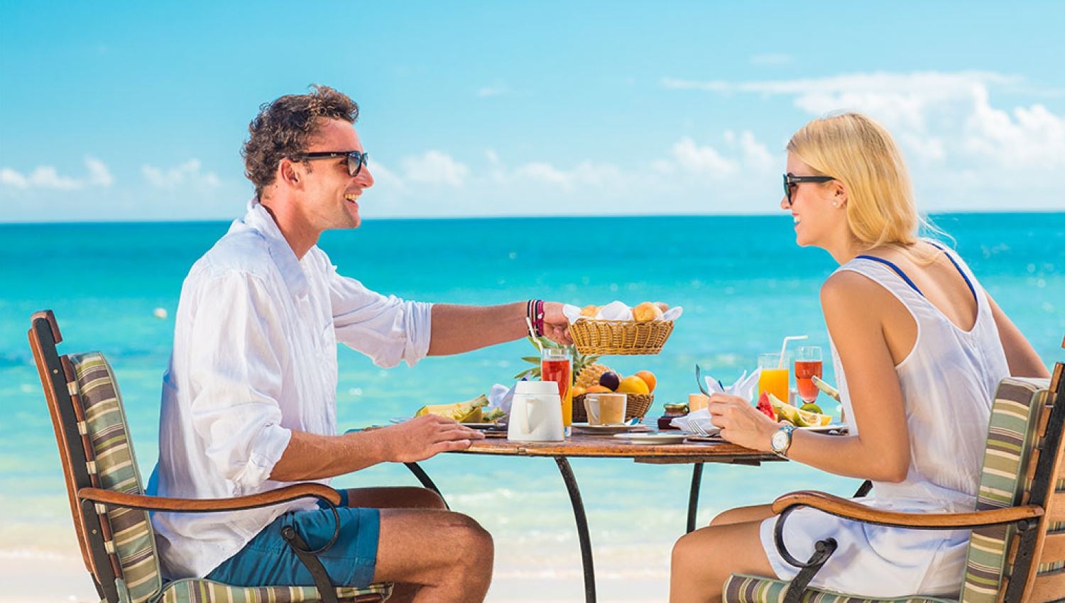 restaurants-la-maree-beach-restaurant-and-bar