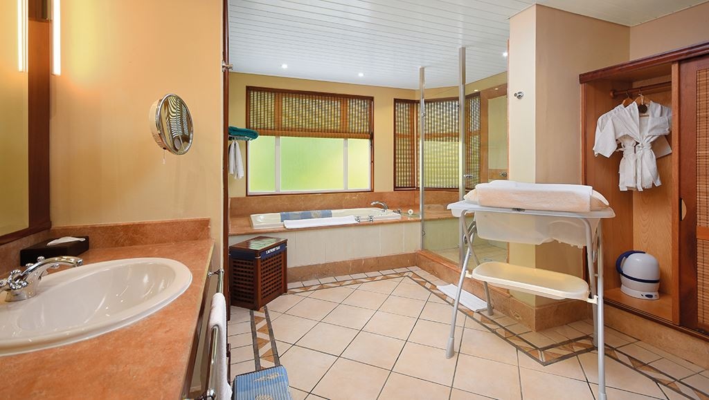 rooms-2bedroom-family-suite