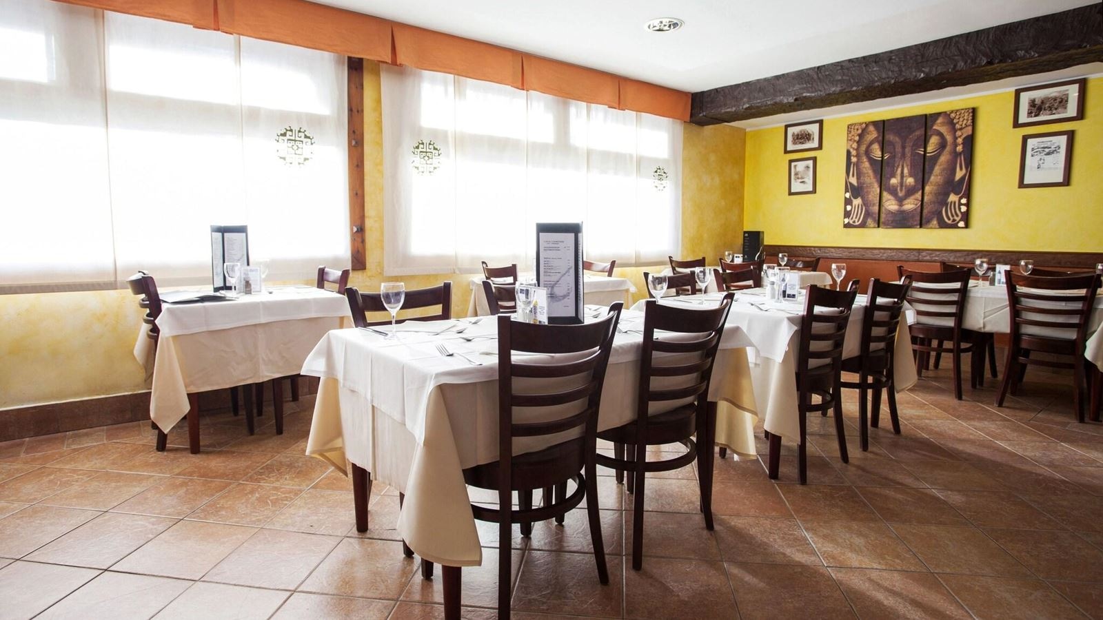 restaurants-restaurants