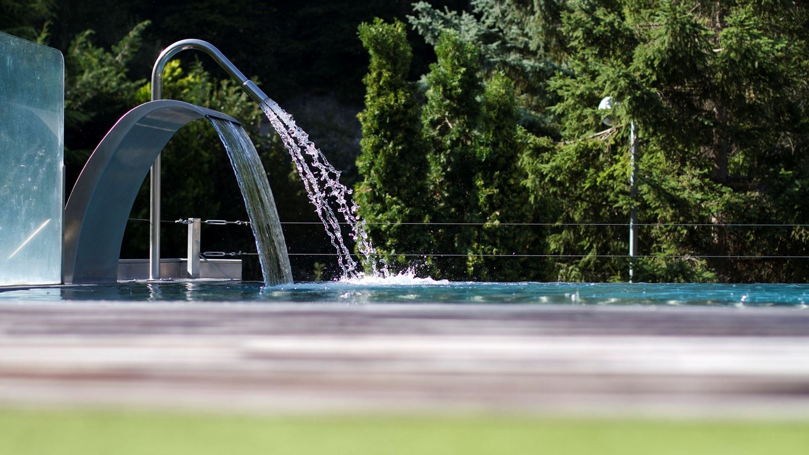 pools-outdoor--indoor-pool