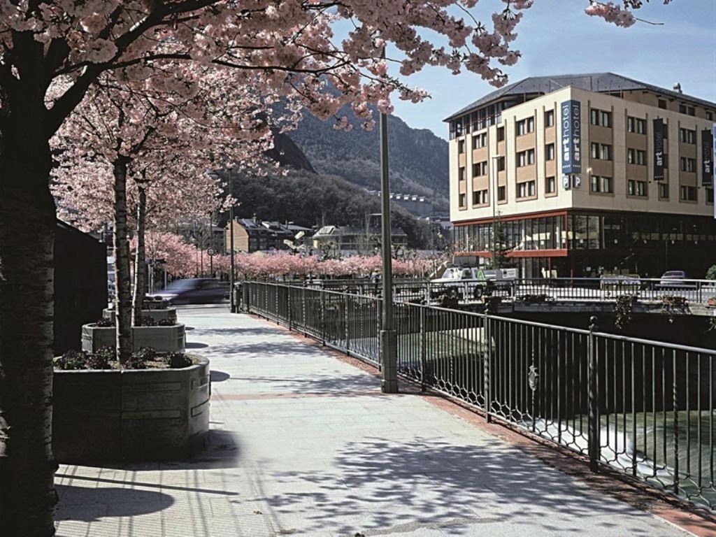 general-main-building