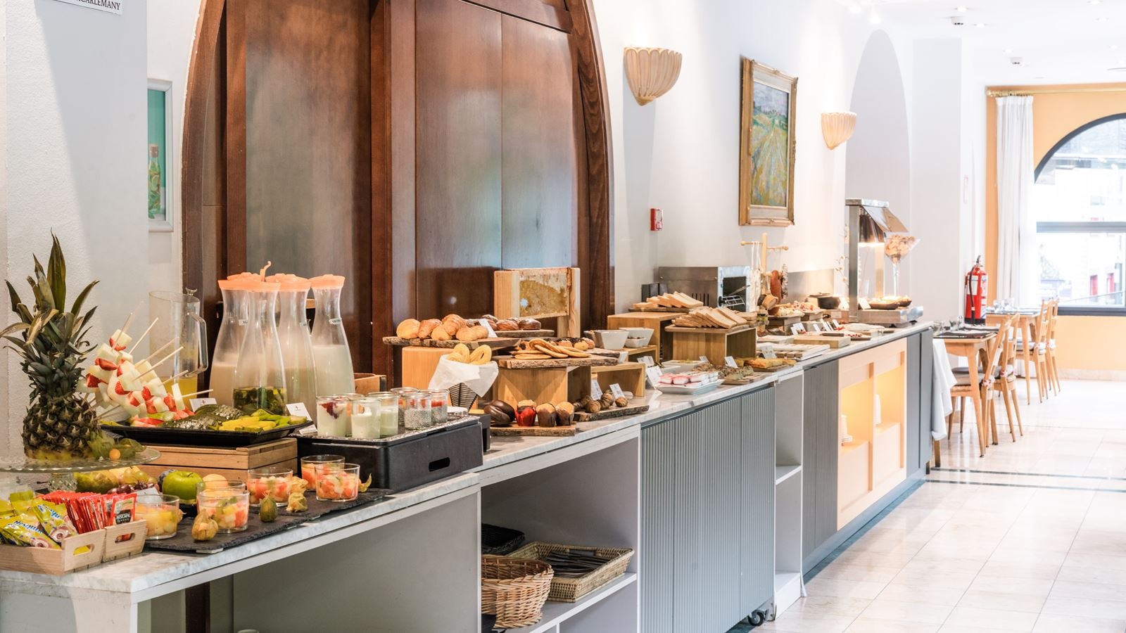 restaurants-restaurants