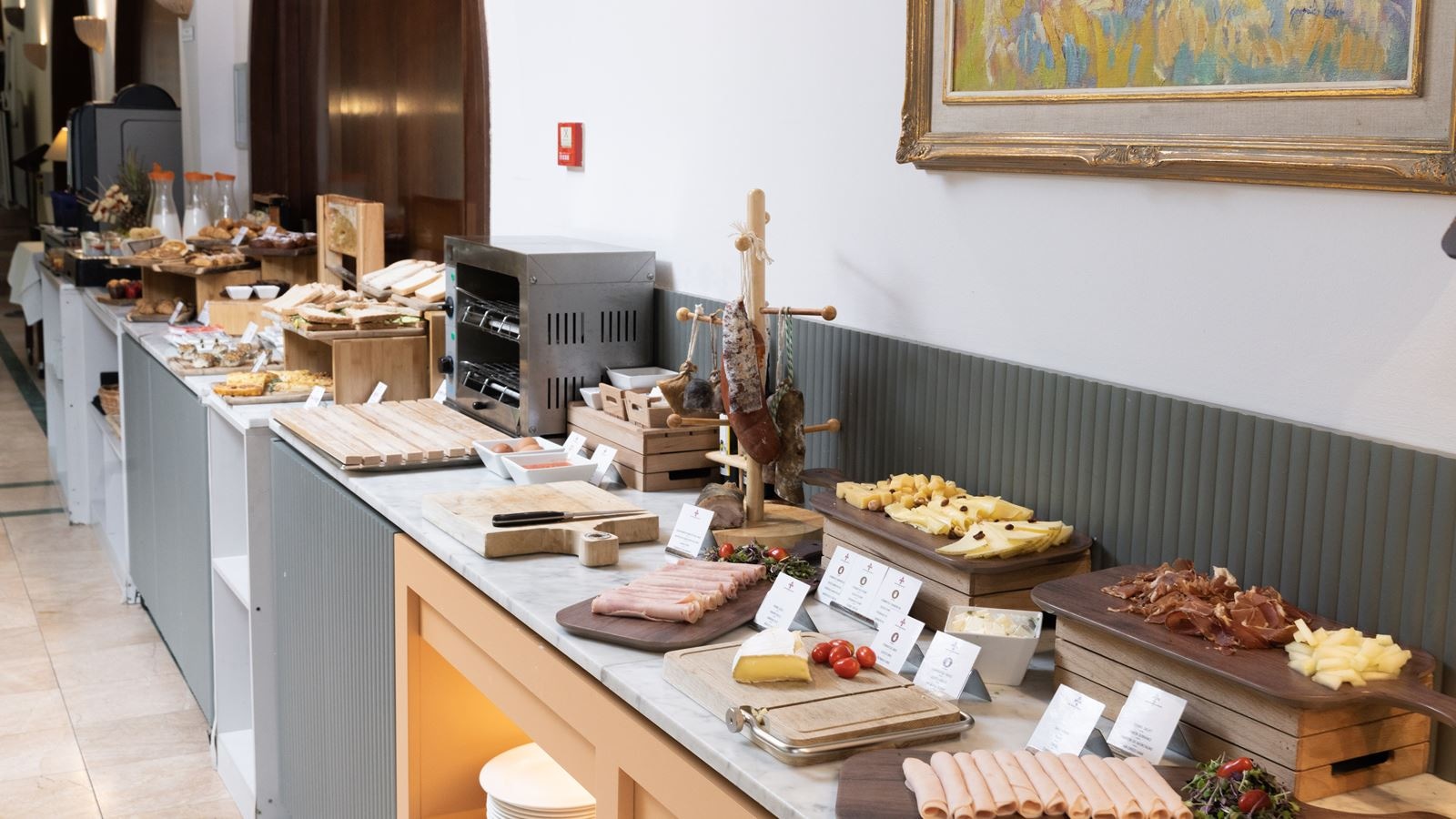 restaurants-restaurants