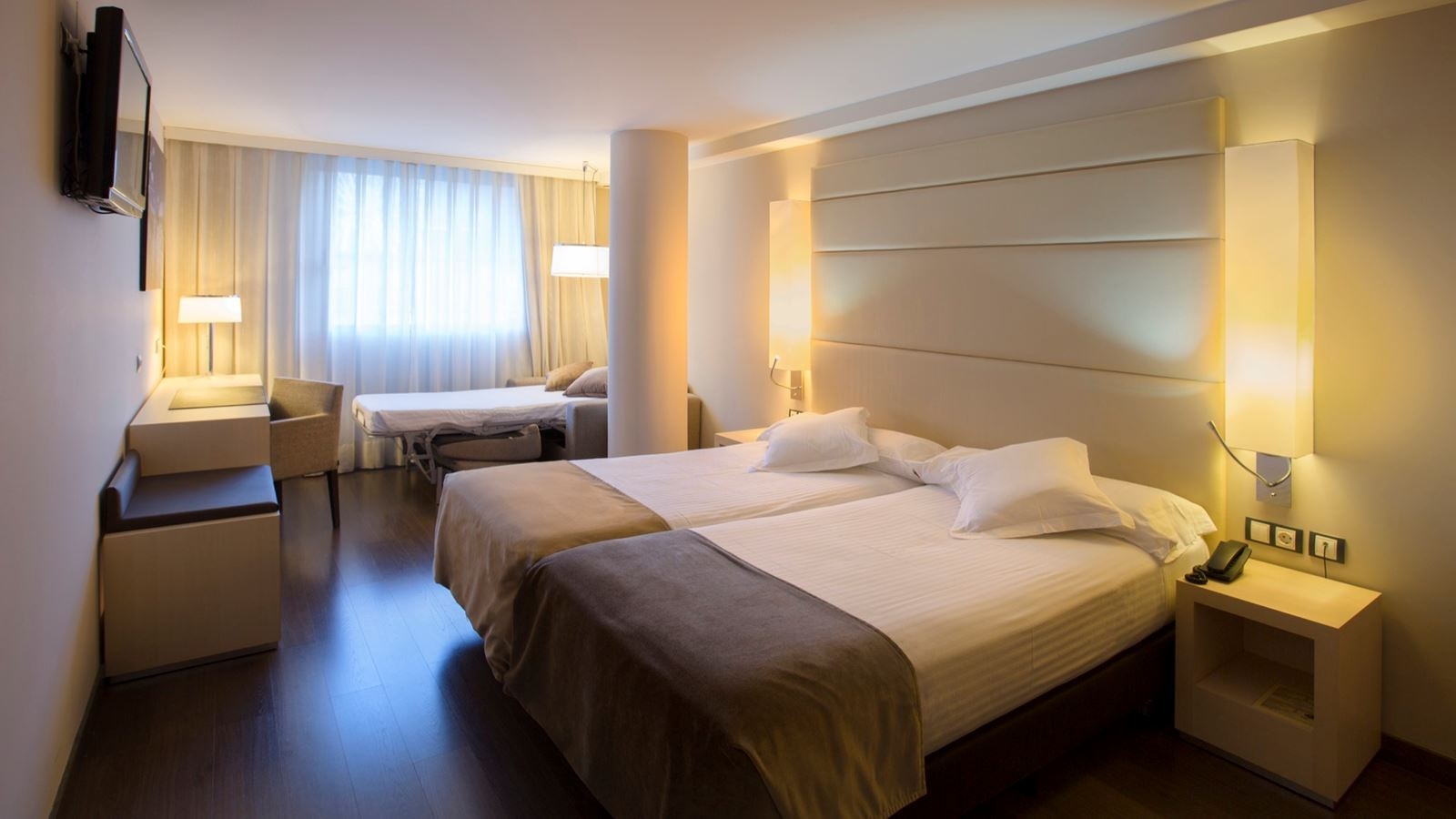 rooms-standard-twin-triple