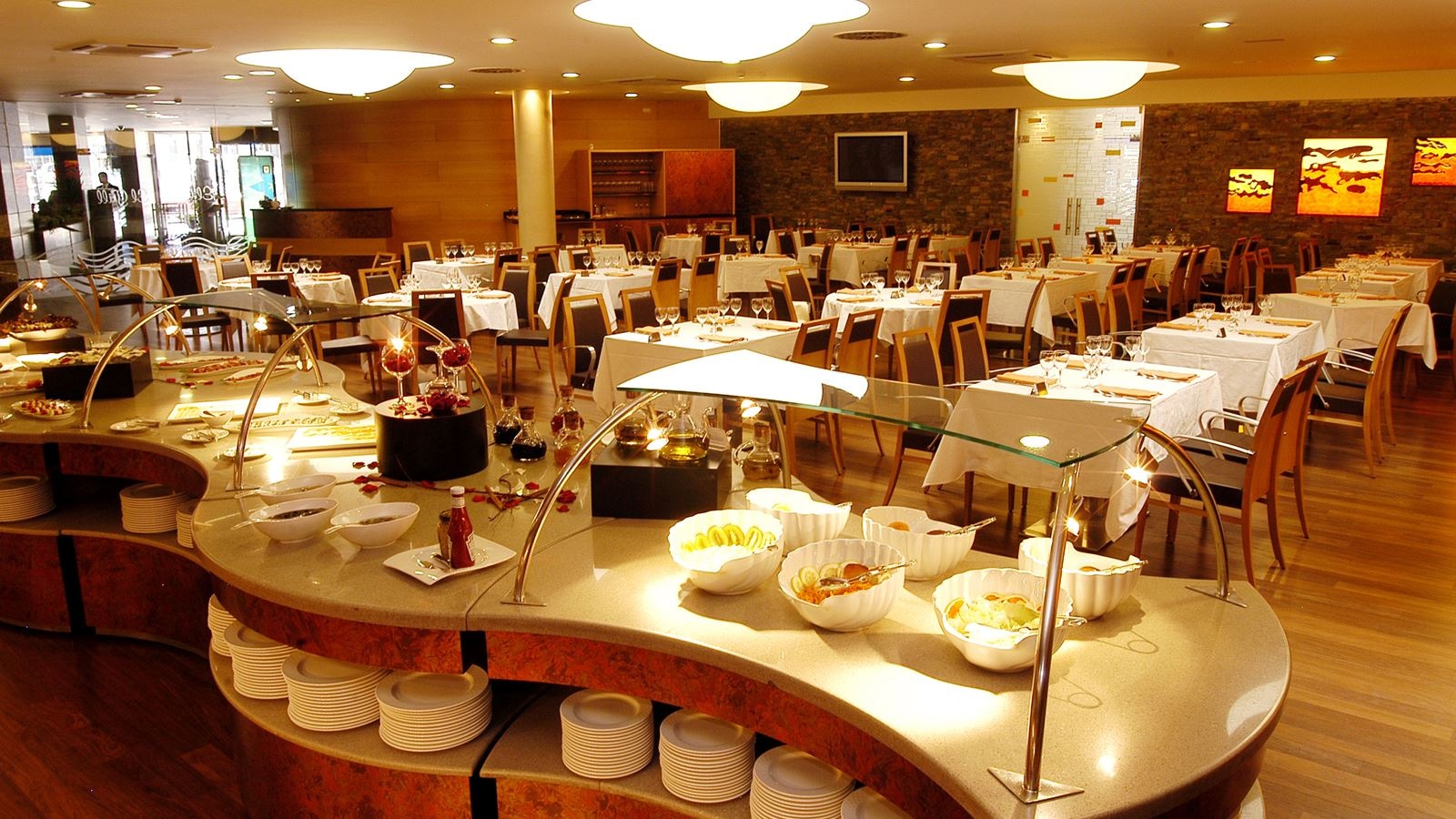 restaurants-restaurants