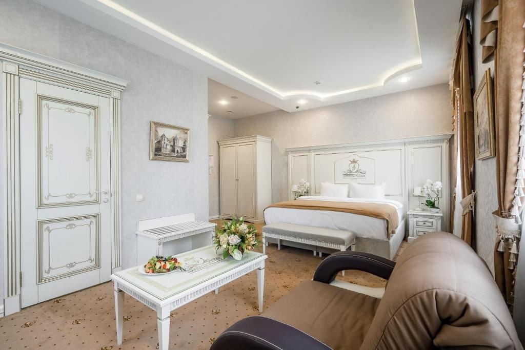 rooms-family-room