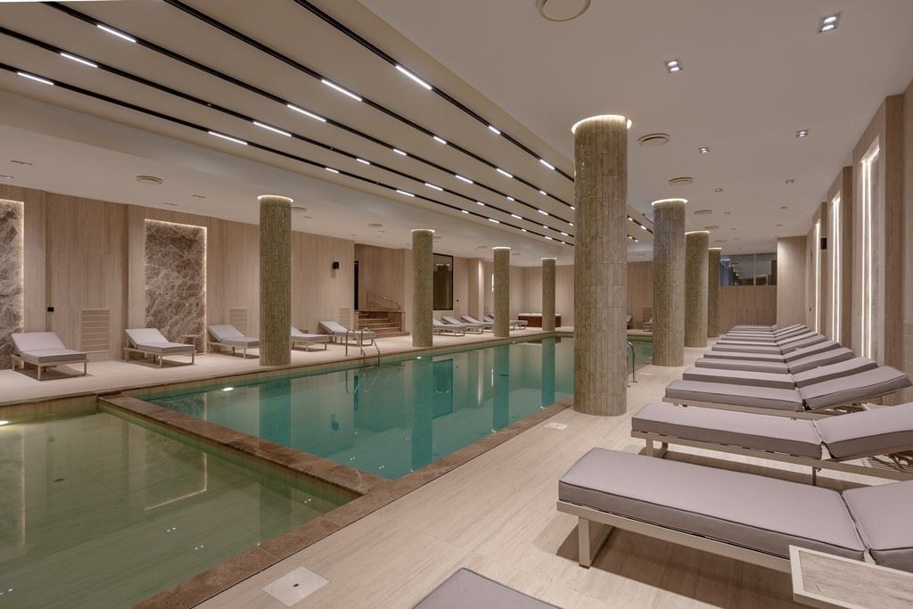 pools-indoor-pool