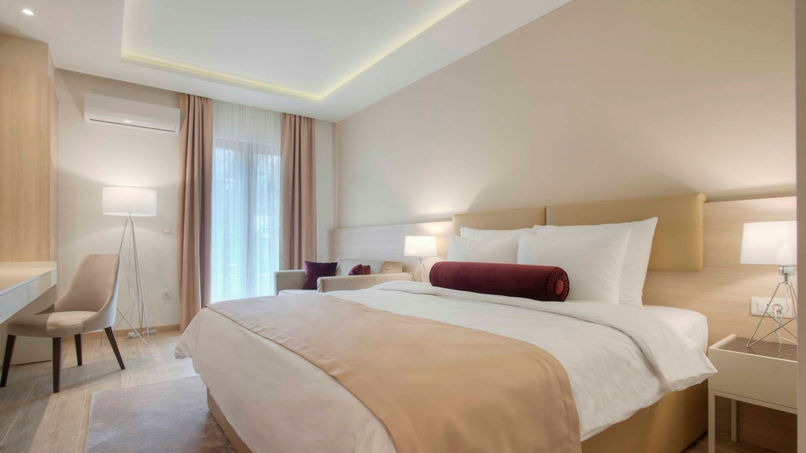 rooms-superior-double-room