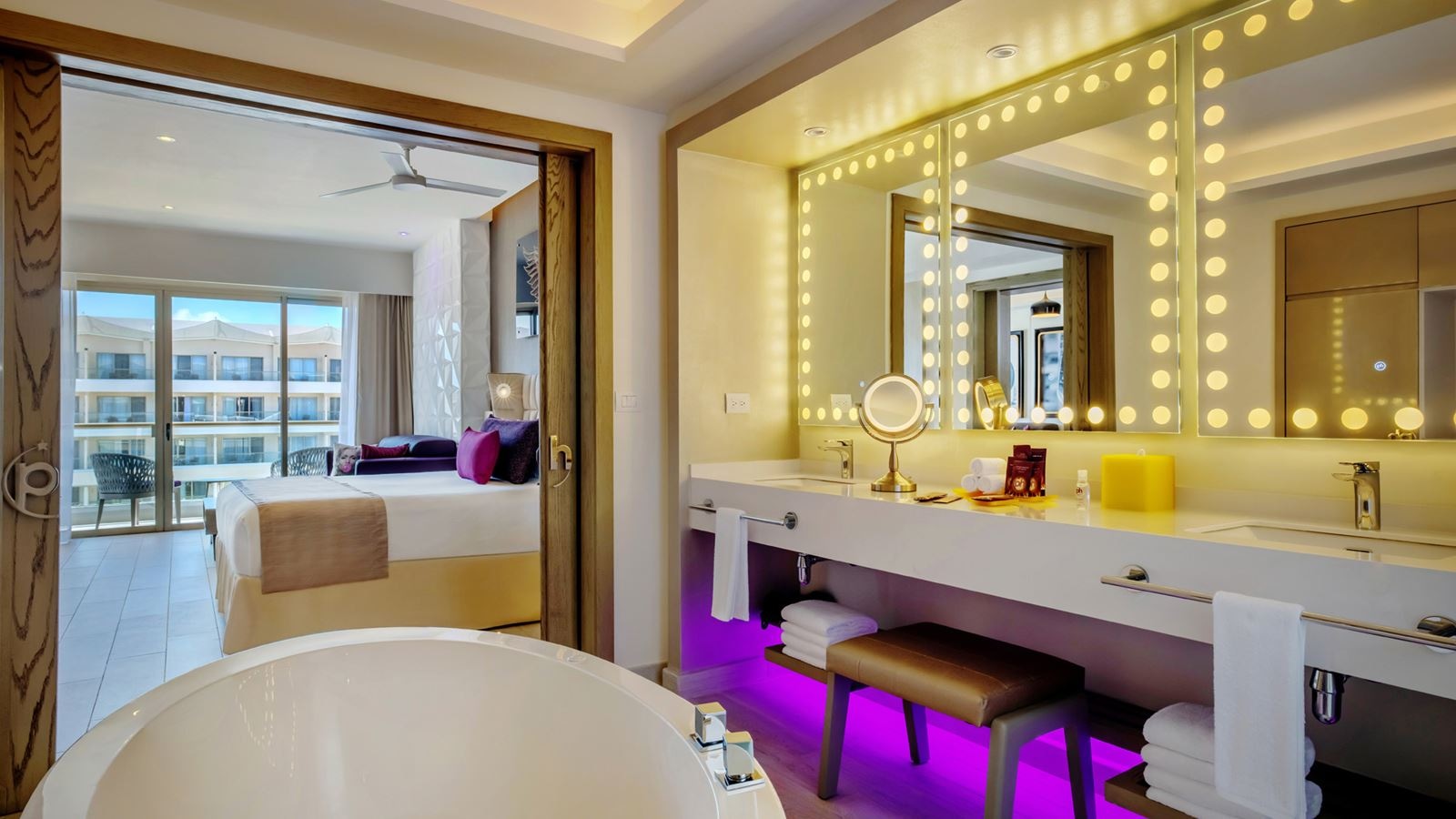 rooms-directors-suite-one-bedroom