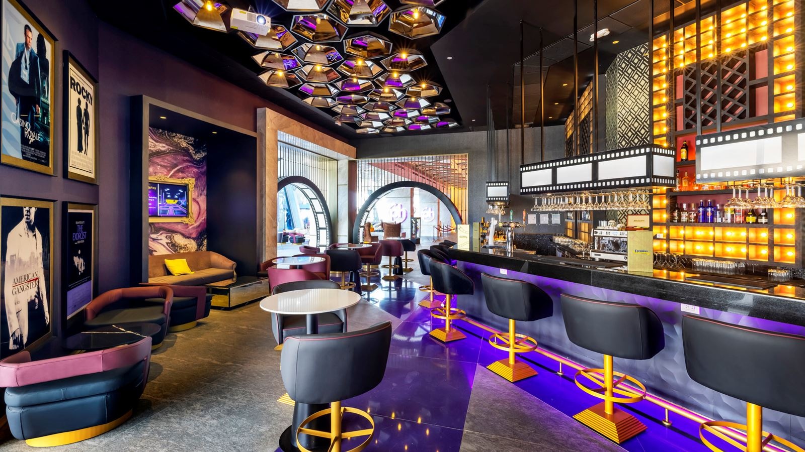 bars-the-premiere-bar--lounge