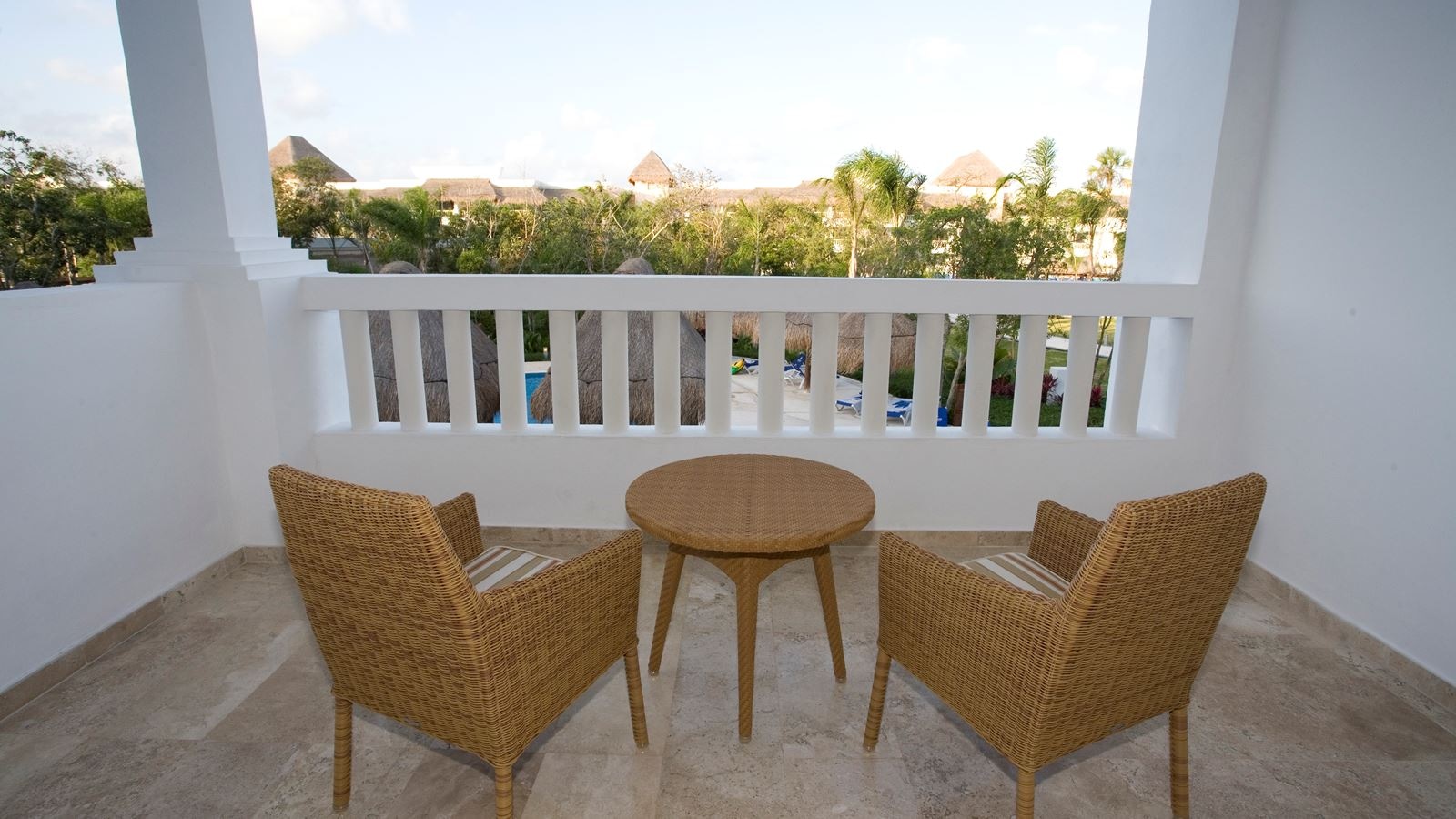 rooms-deluxe-junior-suite