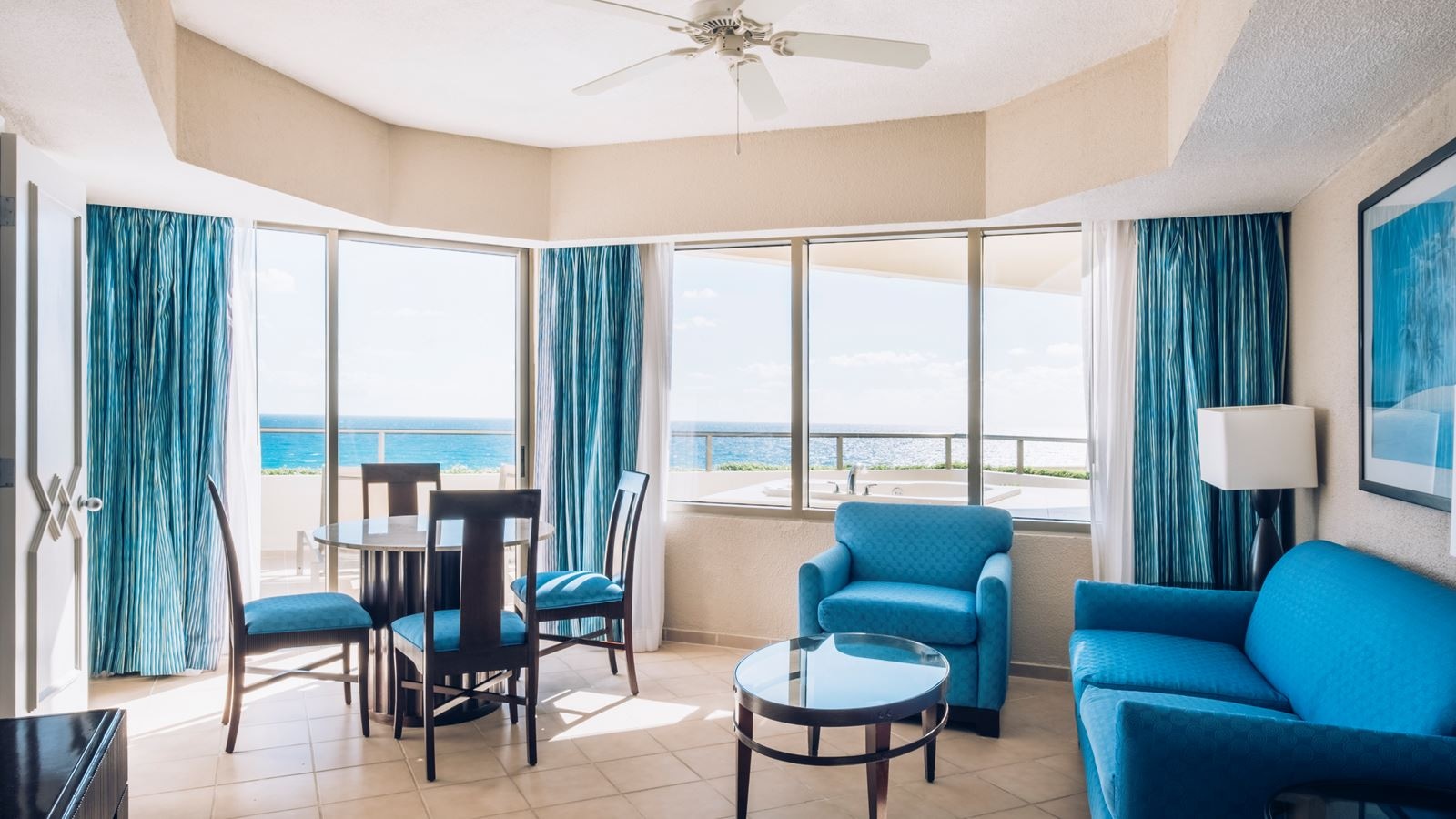 rooms-suite-ocean-view