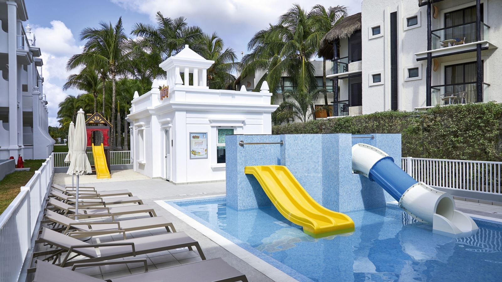 pools-outdoor--indoor-childrens-pool