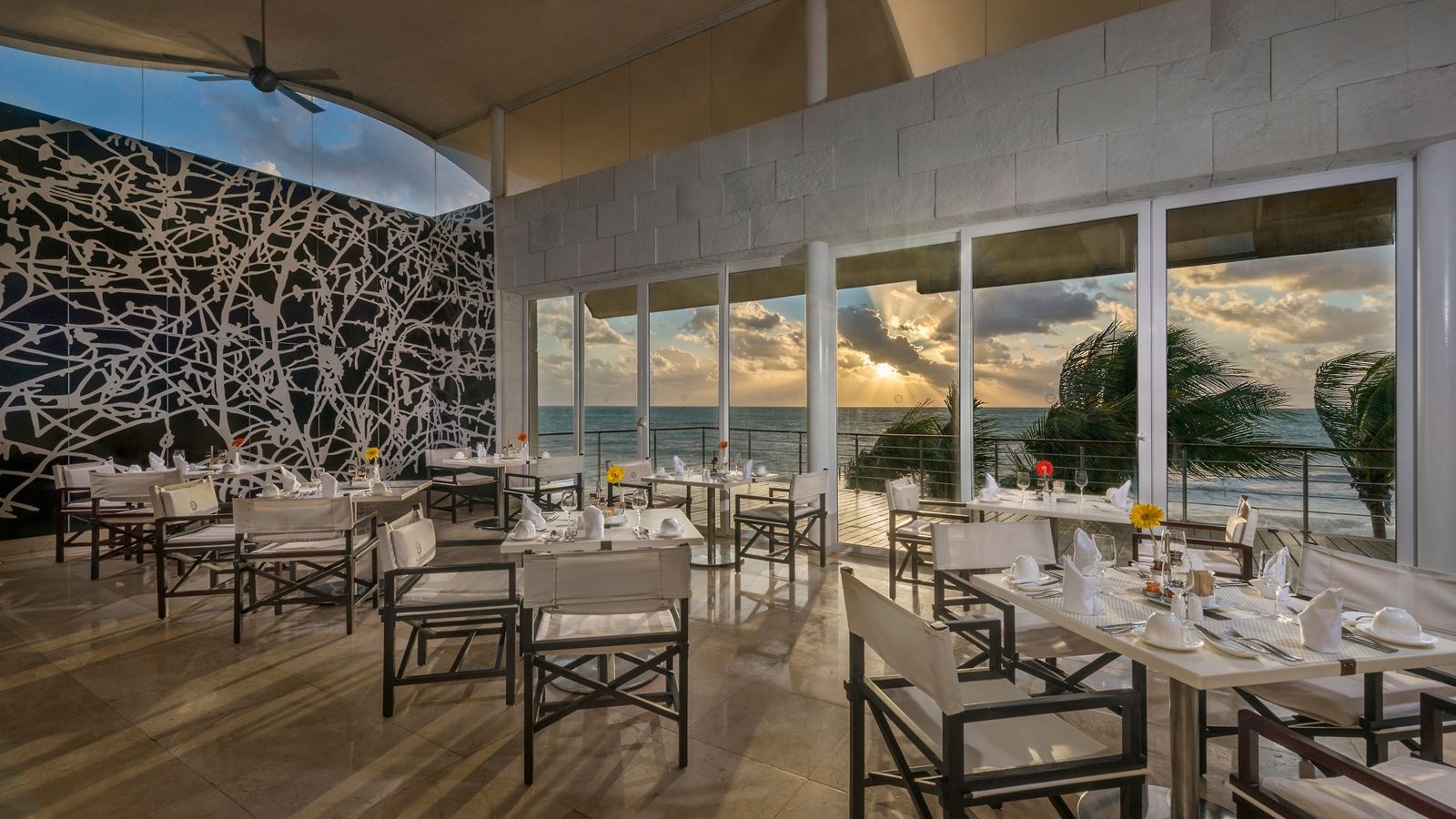 restaurants-aguamarina-restaurant