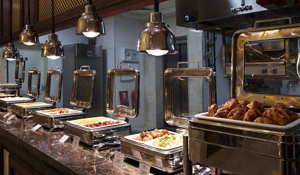 restaurants-restaurant