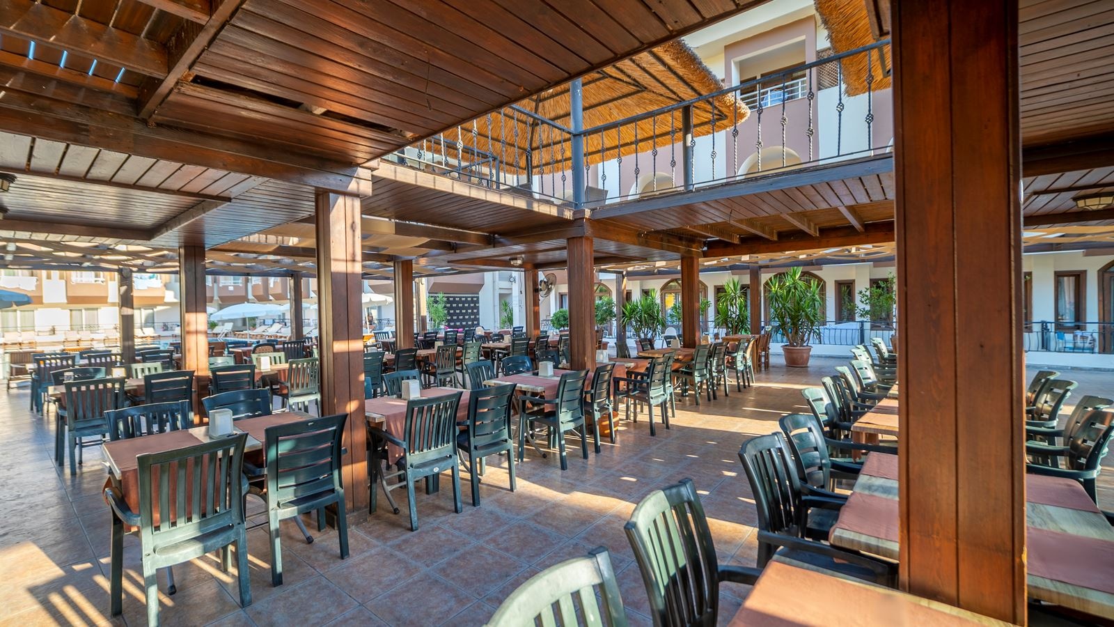 restaurants-restaurant