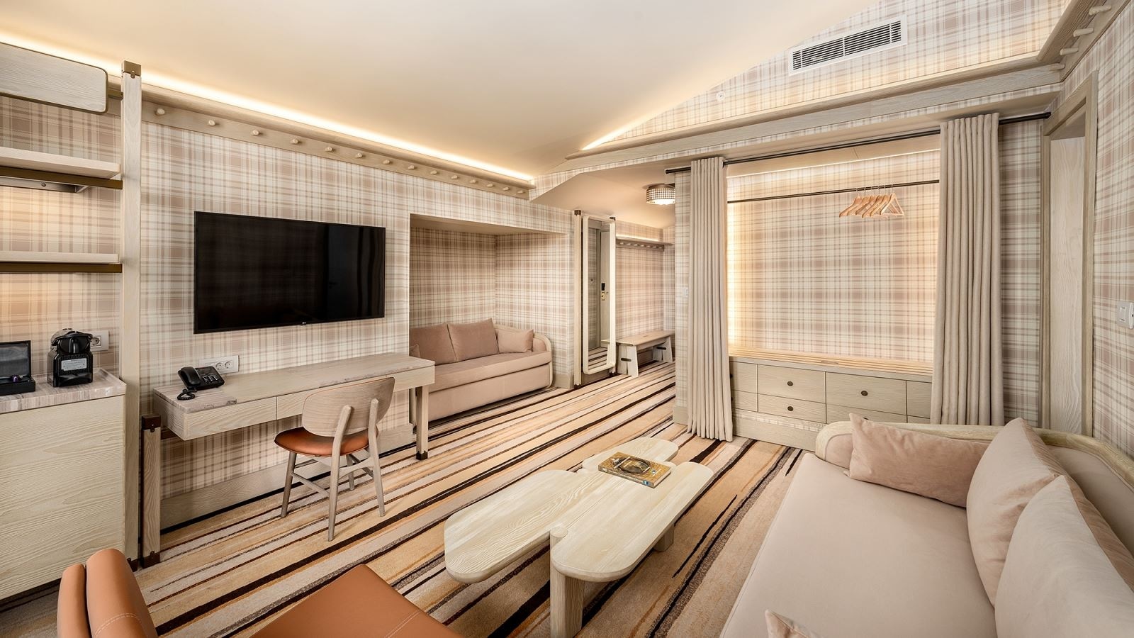 rooms-king-suite
