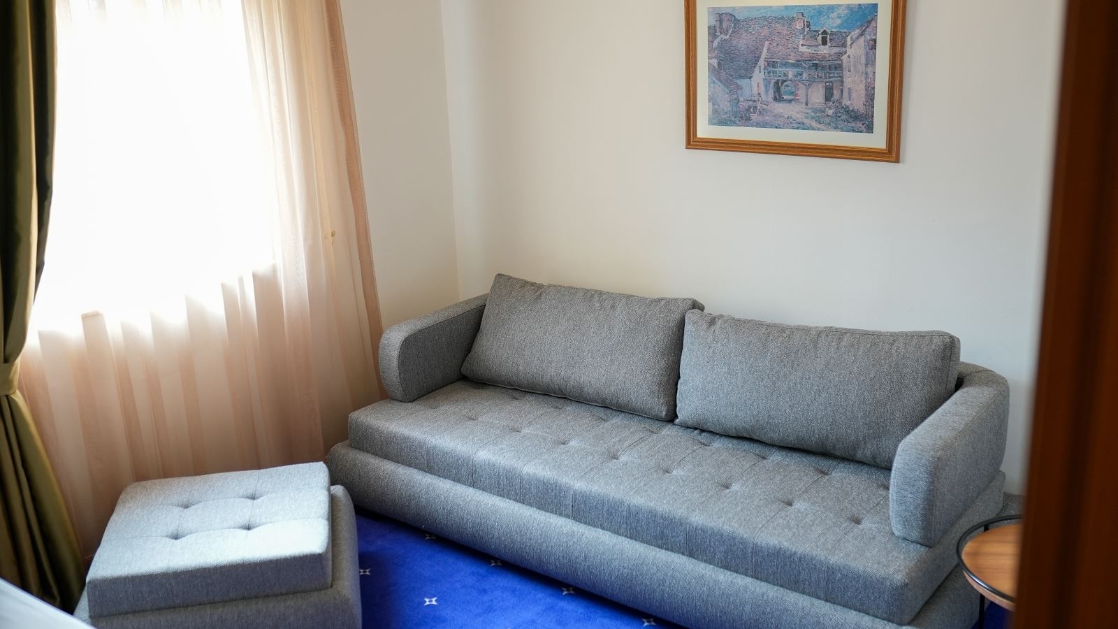 rooms-junior-suit-oda