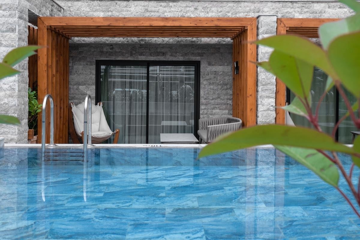 rooms-superior-swimup-sea-view