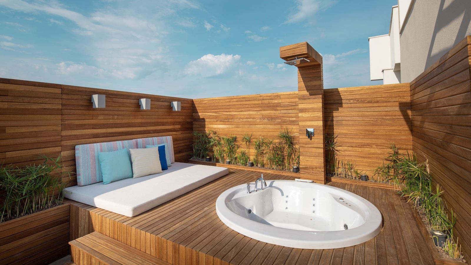 rooms-designer-suite-360