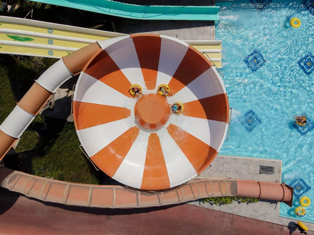water-park-water-park