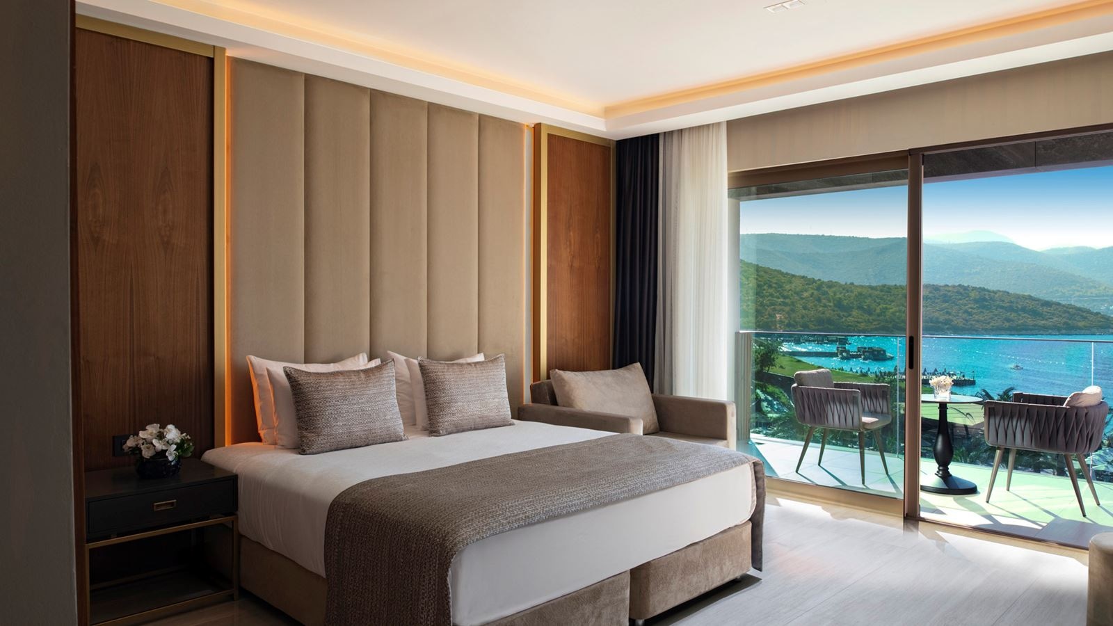 rooms-superior-room-sea-view