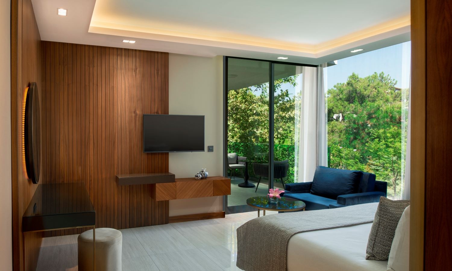 rooms-superior-garden-room--annex