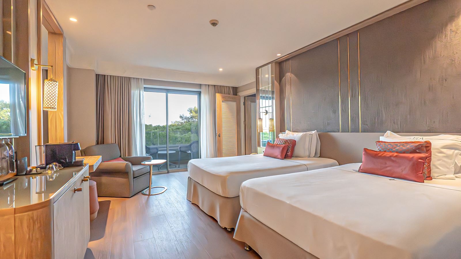 rooms-family-connection