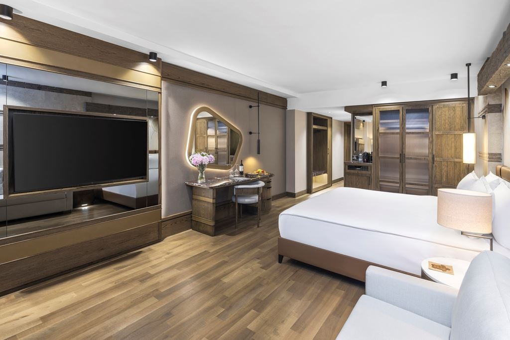 rooms-deluxe-room-sea-view