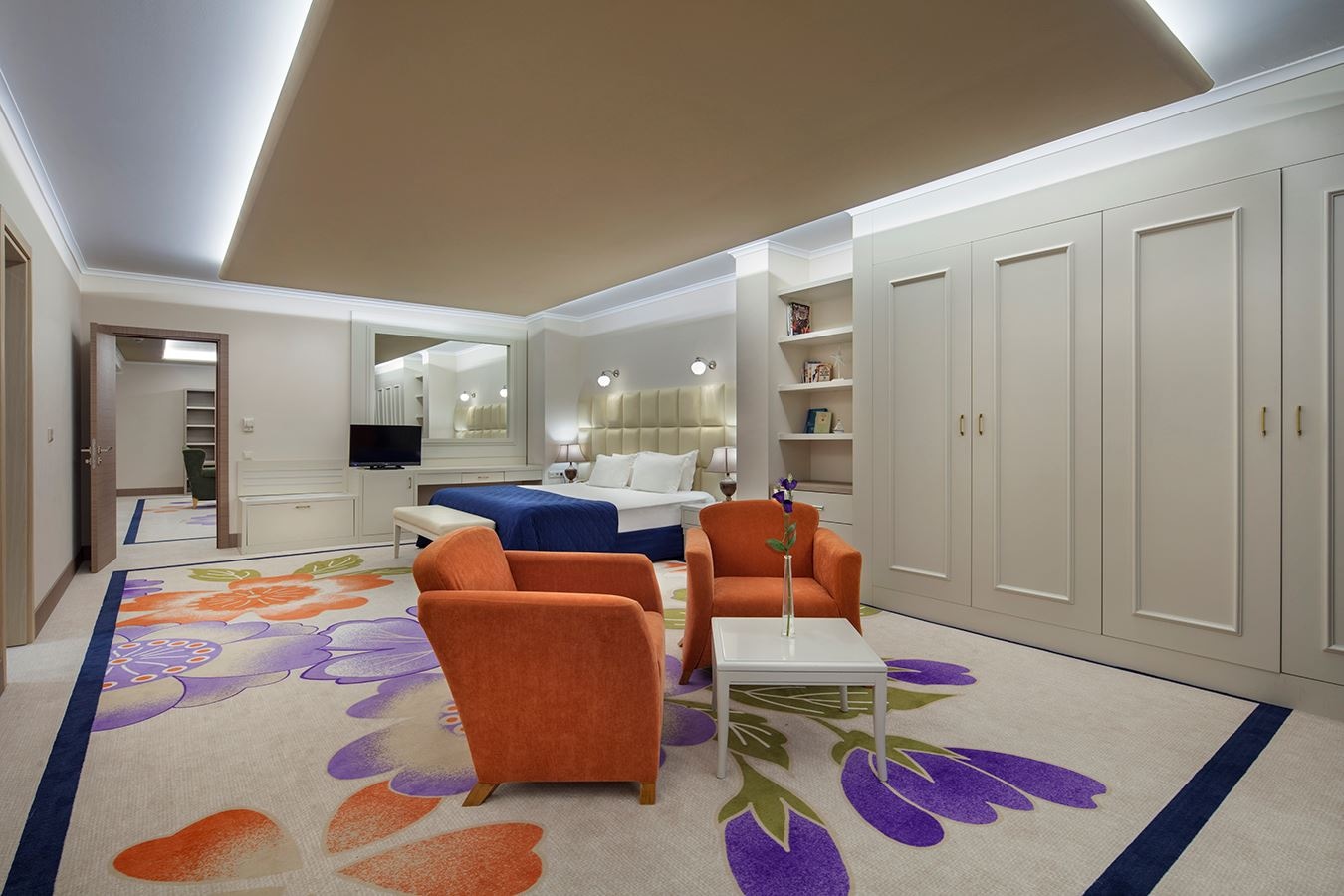 rooms-deluxe-suite-room