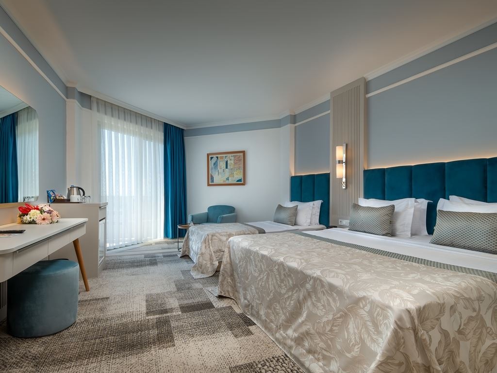 rooms-main-building-standard-room-garden-view