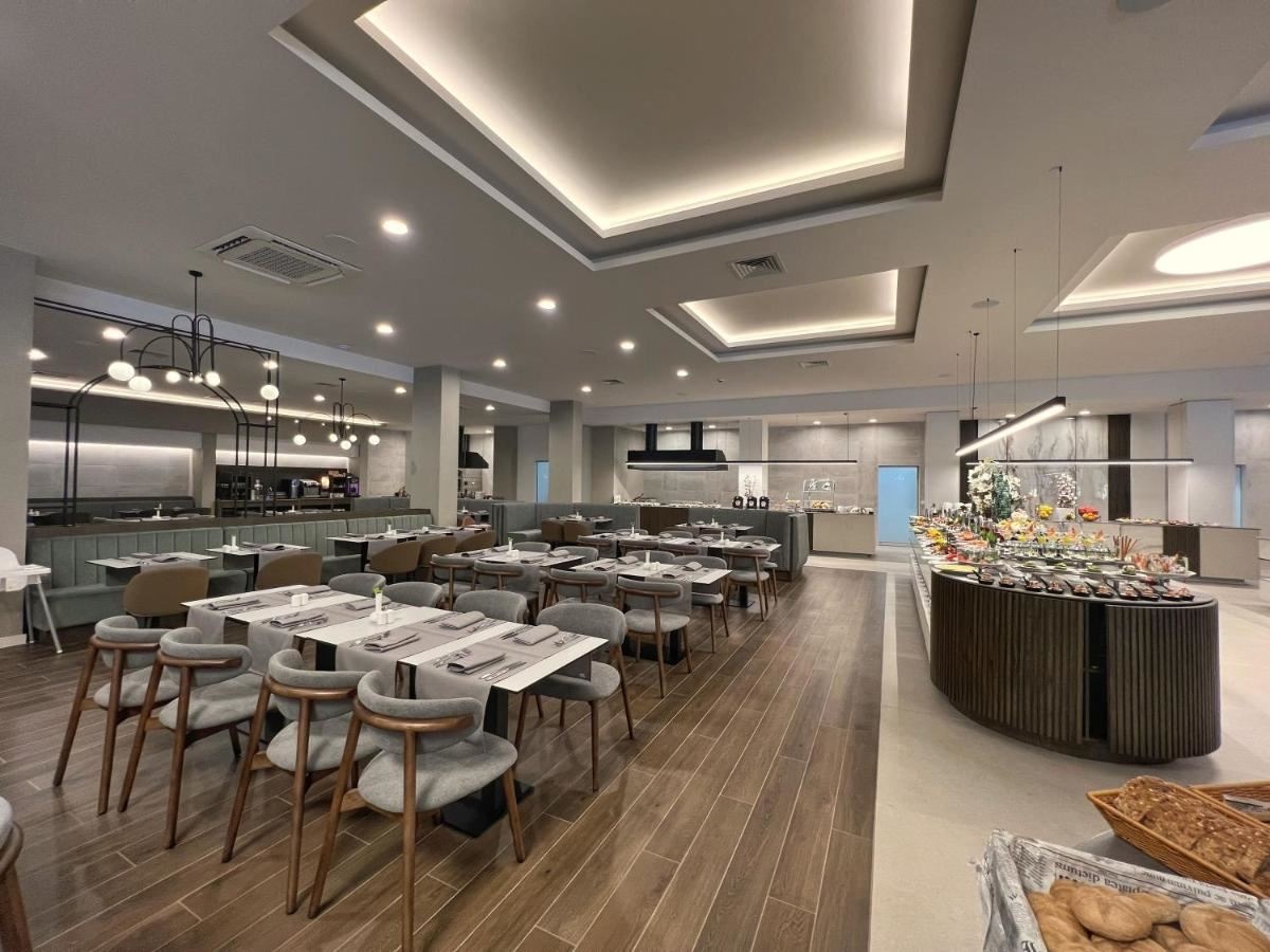 restaurants-main-restaurant