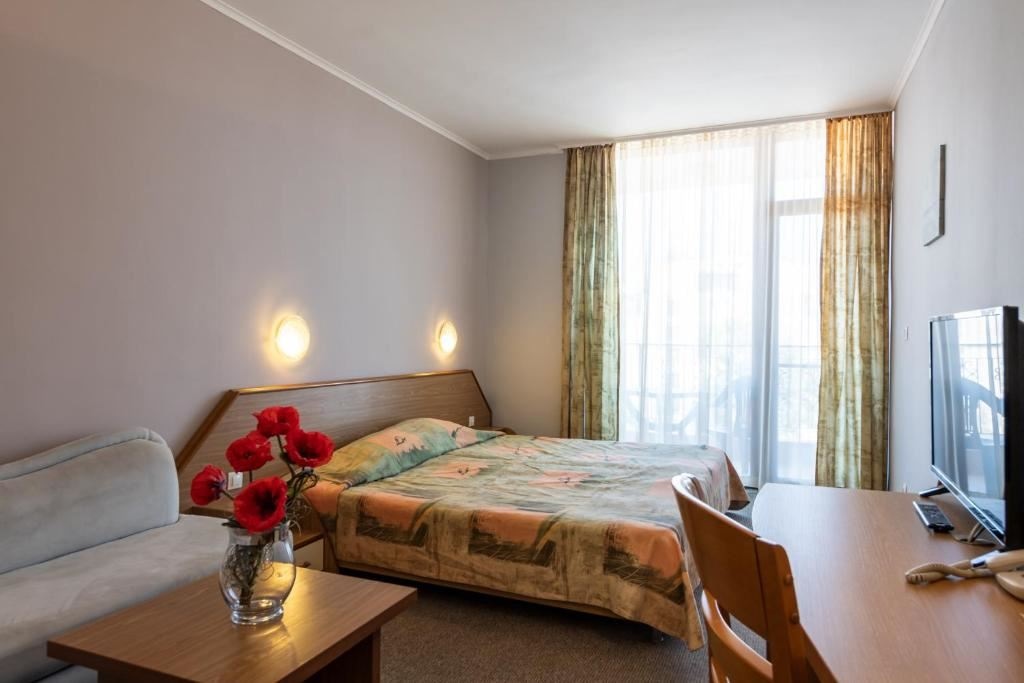 rooms-double-standard-room