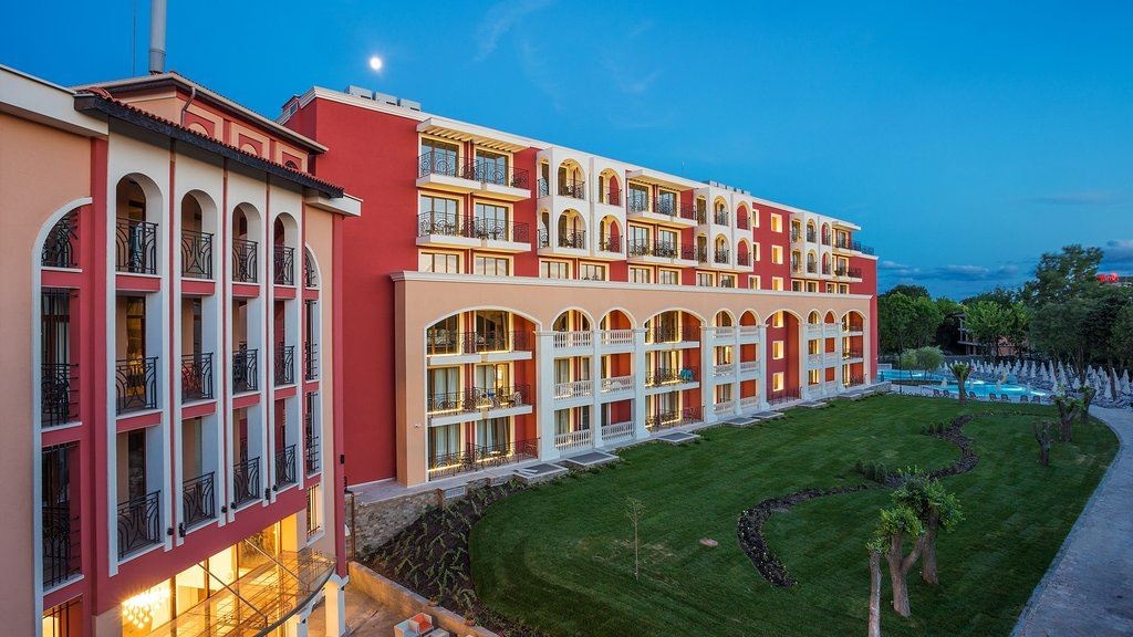 general-main-building