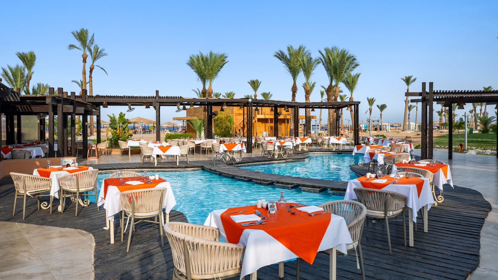 restaurants-cardmom-restaurant