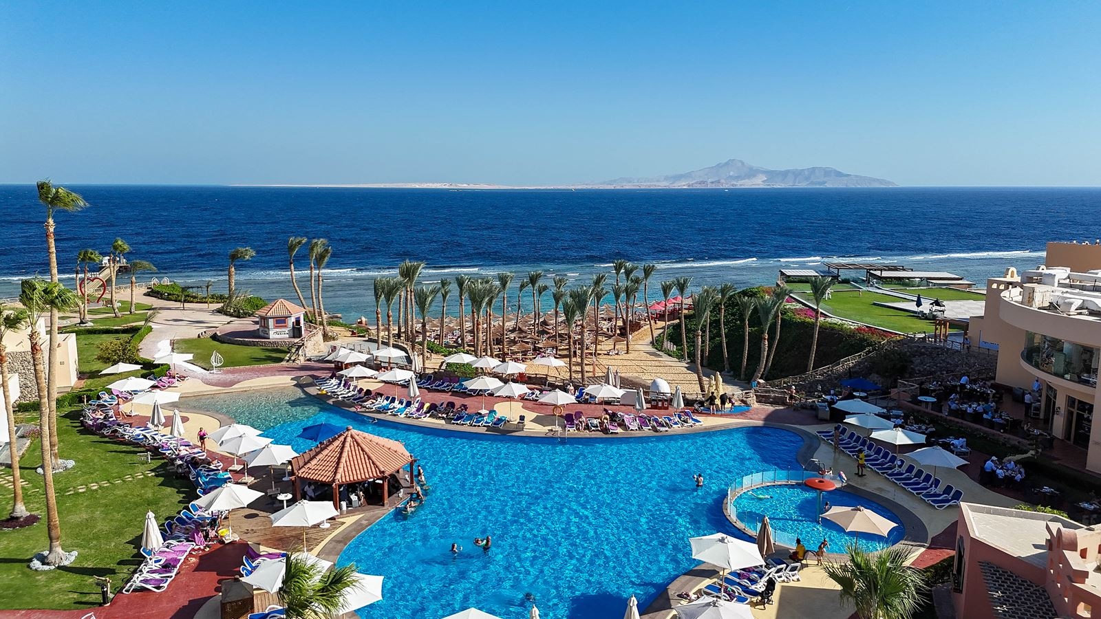 pools-outdoor-childrens-pool