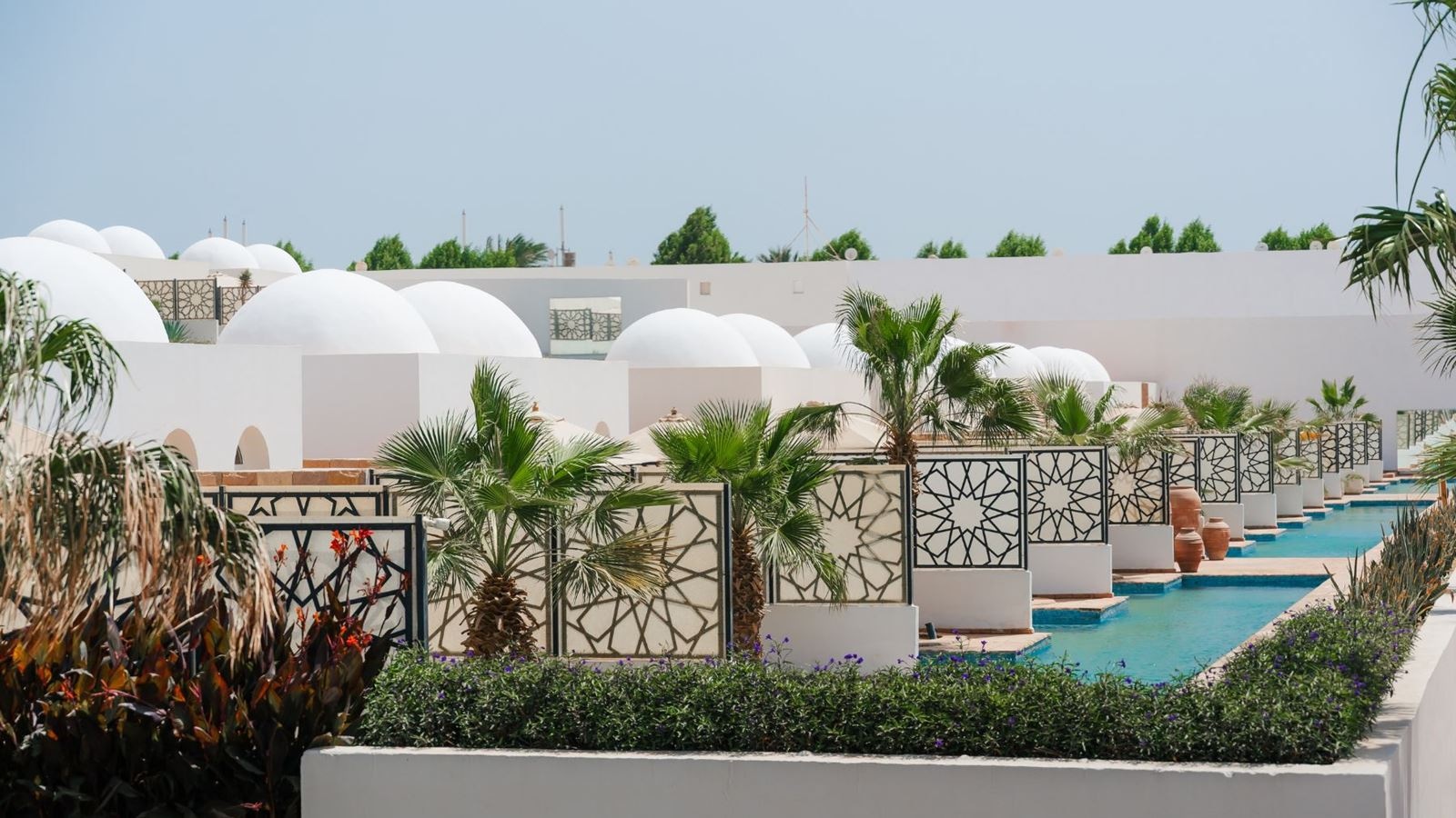 rooms-swim-up-villa-seaview