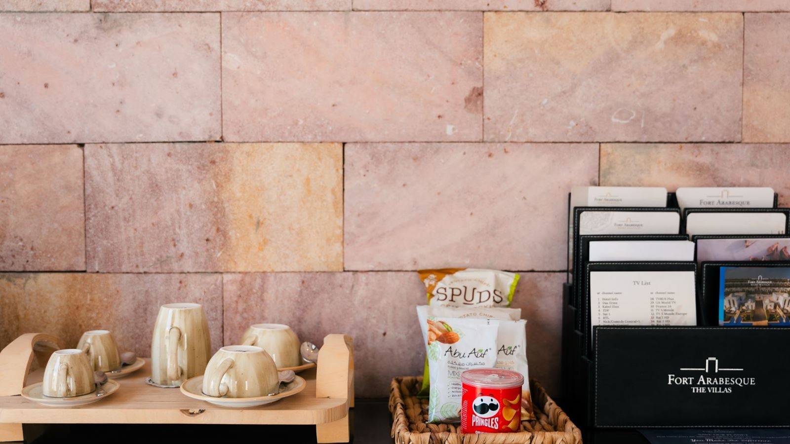 rooms-swim-up-villa-seaview