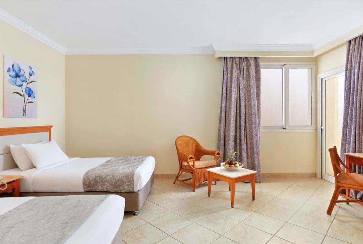 rooms-standard-garden-view