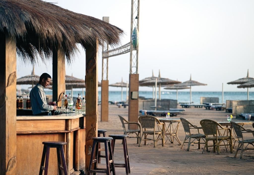 bars-beach-bar