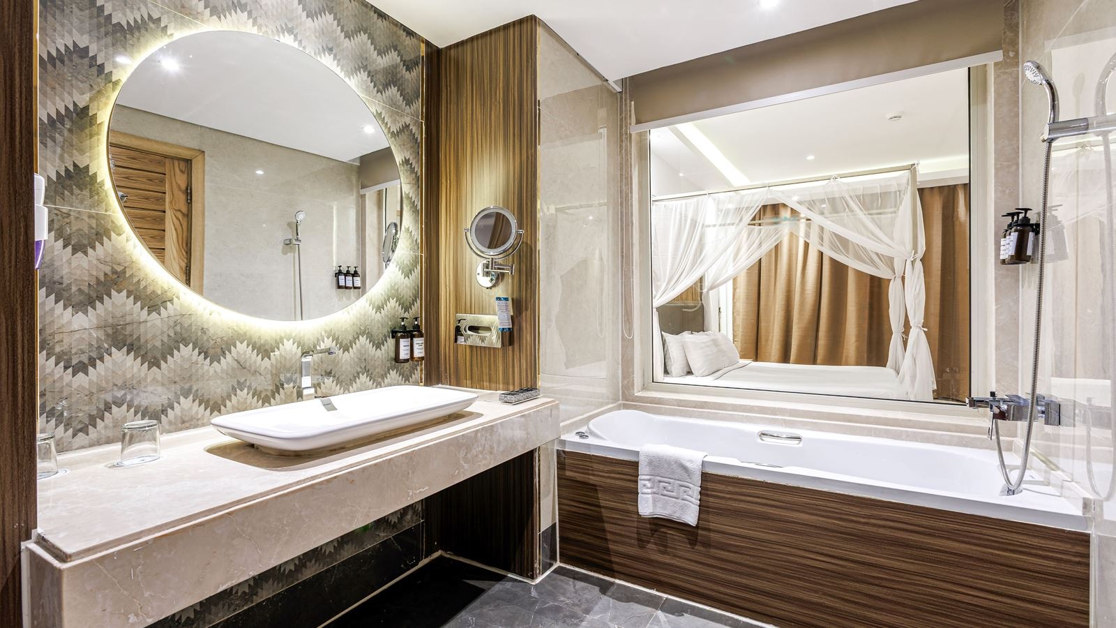 rooms-junior-suite-garden-view