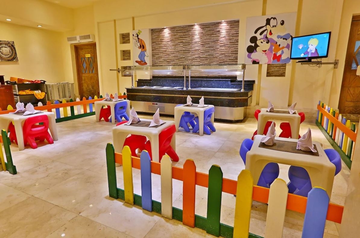 restaurants-main-restaurant