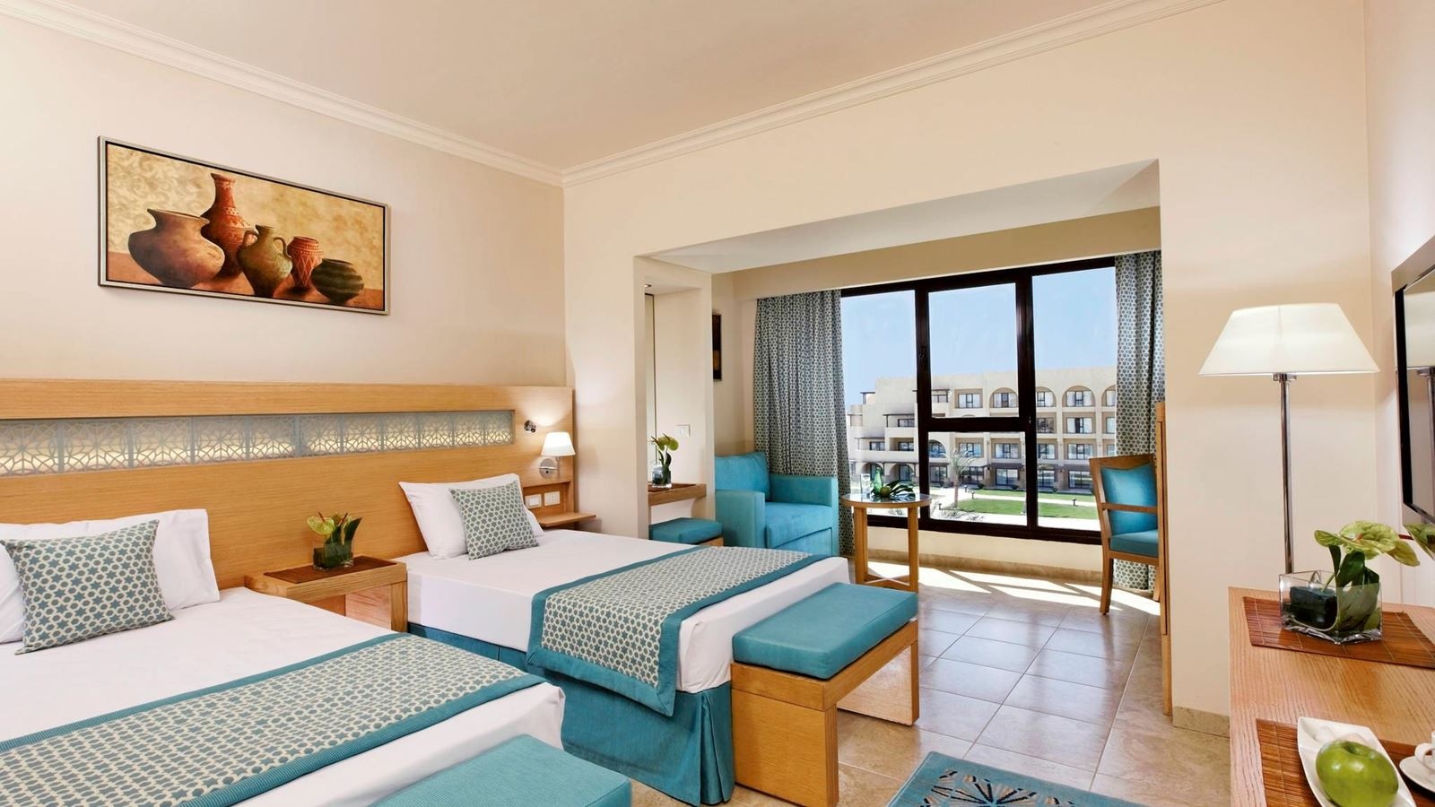 rooms-classic-pool-or-lagoon-view-room