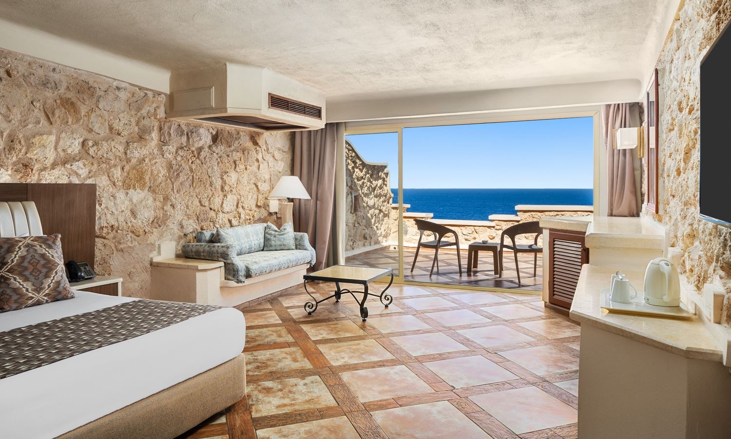 rooms-standard-room-sea-view