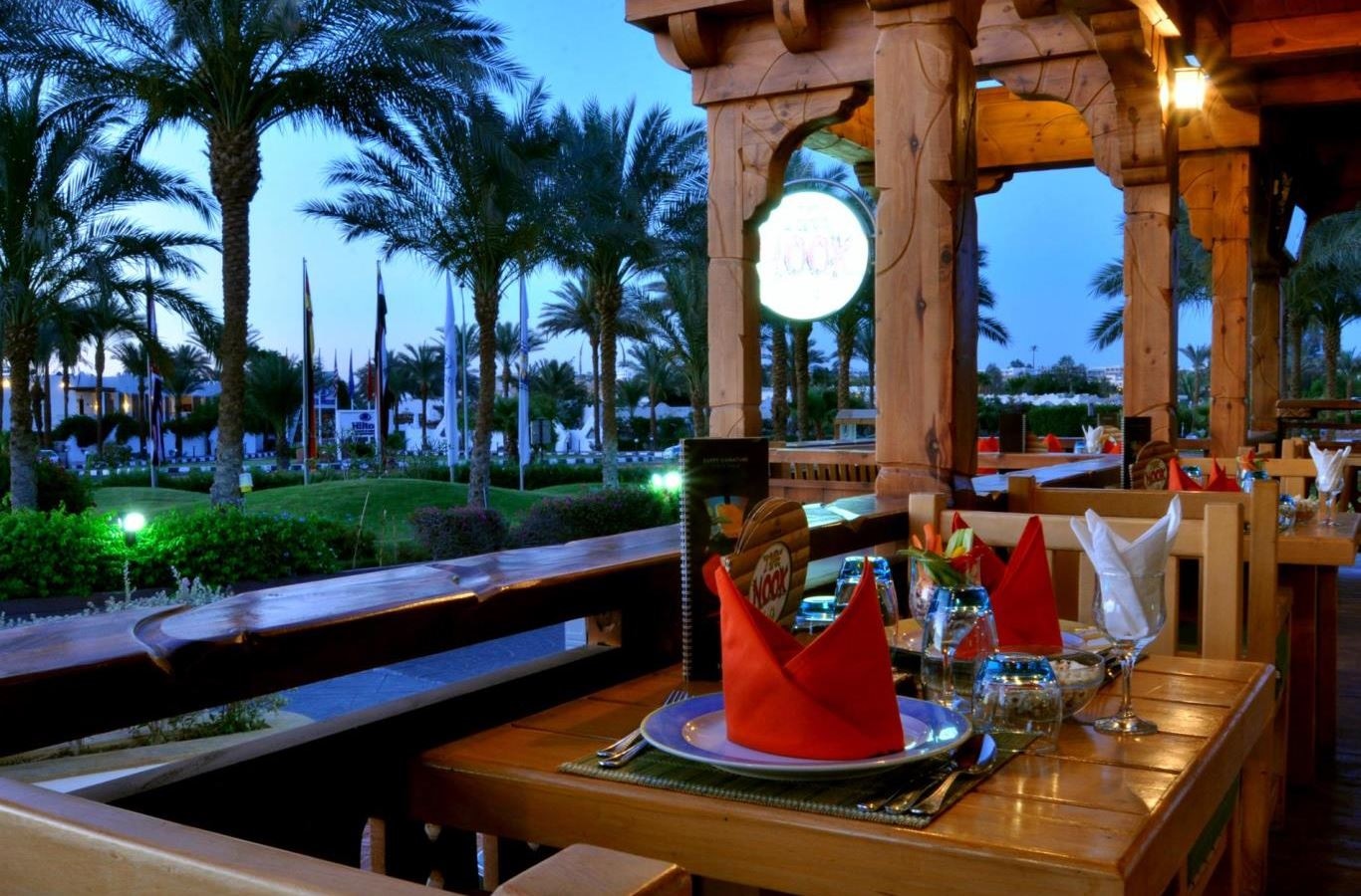 restaurants-restaurants