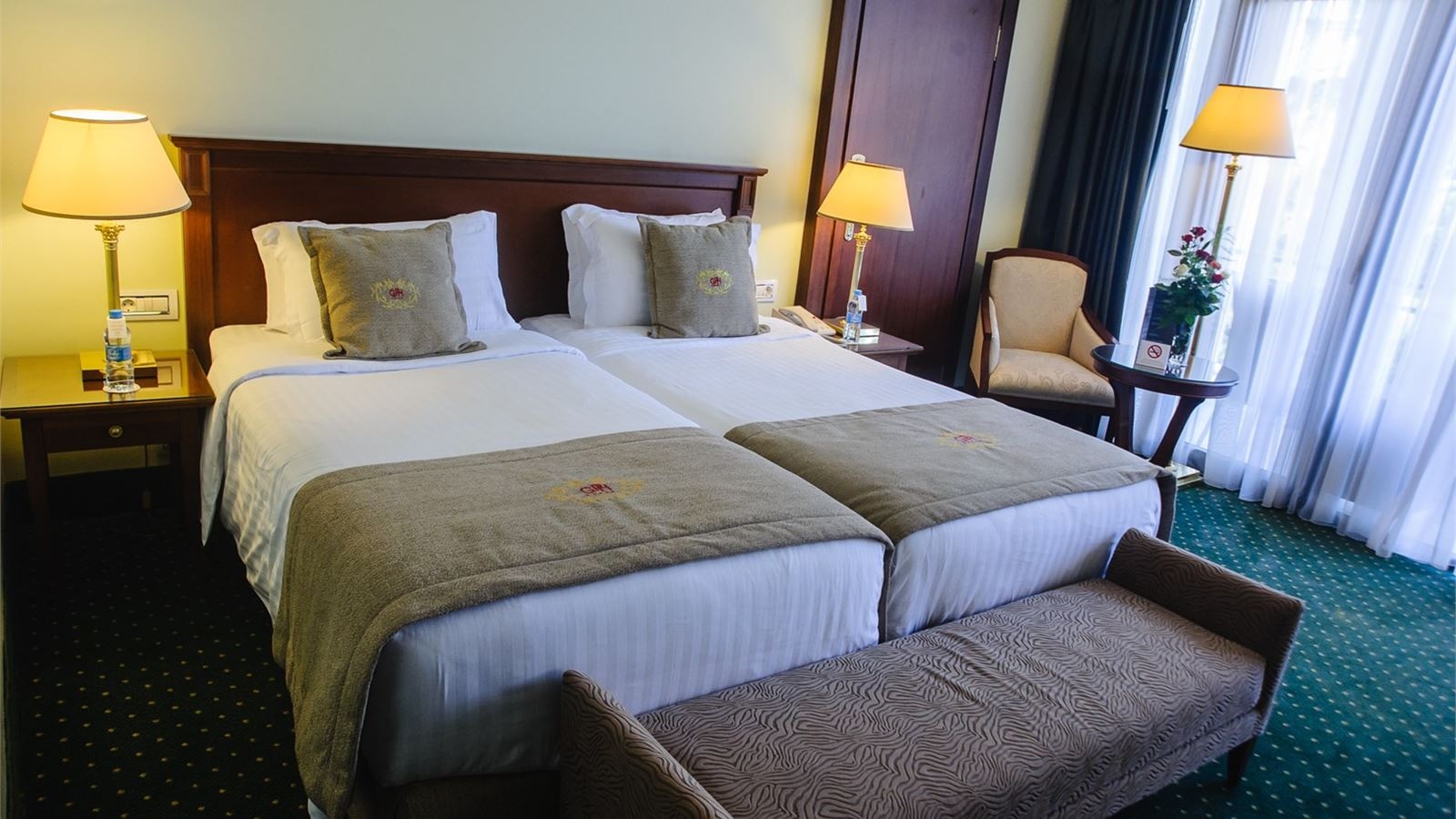 rooms-sng-standart-room