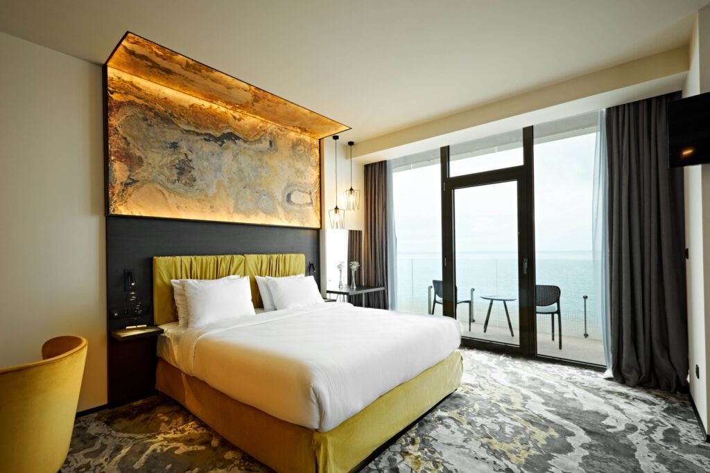 rooms-deluxe-room-sgldbl